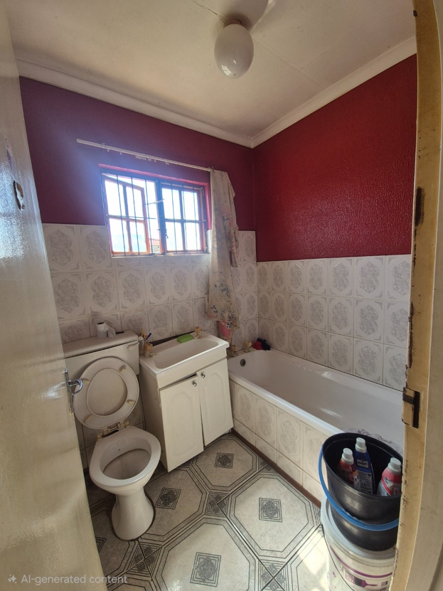2 Bedroom Property for Sale in Motherwell Nu7 Eastern Cape